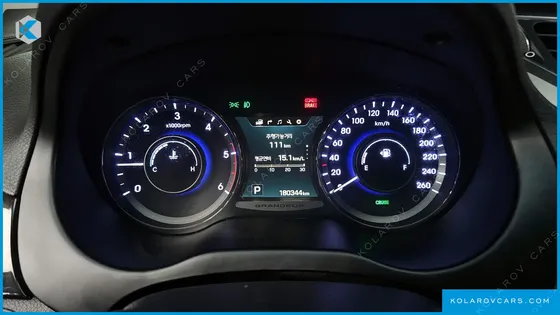 HYUNDAI GRANDEUR HG220 DIESEL PREMIUM