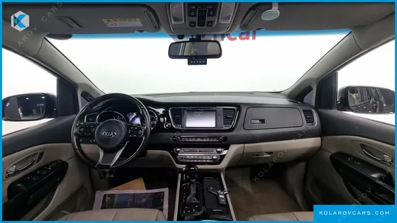 KIA CARNIVAL 9-SEATER NOBLESSE