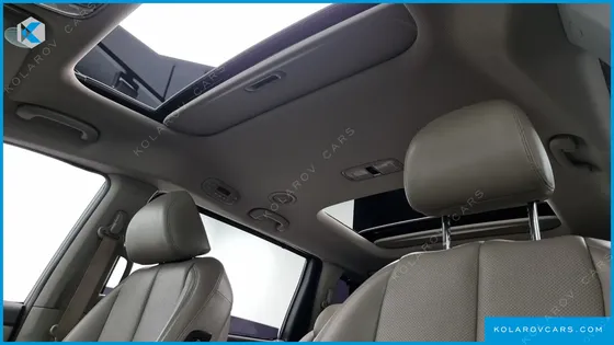 KIA CARNIVAL 9-SEATER NOBLESSE