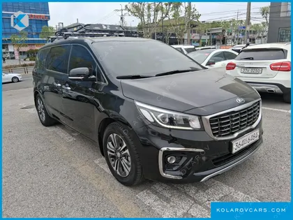 KIA CARNIVAL 9-SEATER LUXURY