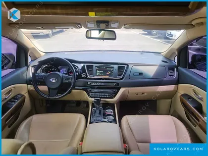 KIA CARNIVAL 9-SEATER HI-LIMOUSINE