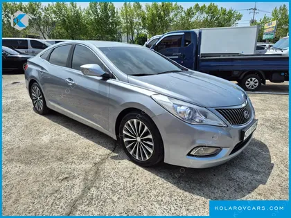 HYUNDAI GRANDEUR HG300 PREMIUM