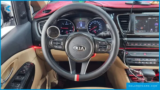 KIA CARNIVAL 9-SEATER PRSTIGE