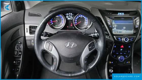 HYUNDAI ELANTRA (AVANTE) 1.6 GDI SMART