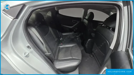 HYUNDAI ELANTRA (AVANTE) 1.6 GDI SMART
