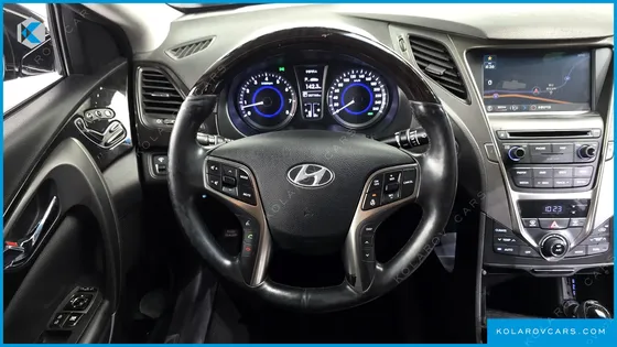 HYUNDAI GRANDEUR HG300 PREMIUM