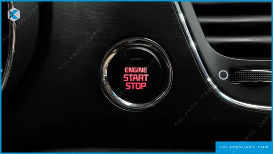 KIA CARNIVAL 9-SEATER LUXURY