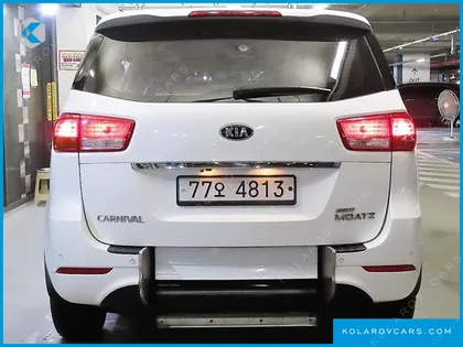 KIA CARNIVAL 6-SEATER WHEELCHAIR LIFT