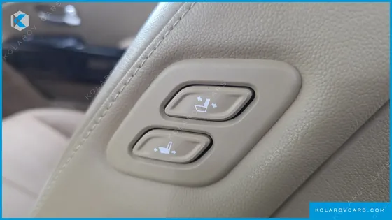 KIA CARNIVAL GASOLINE 9-SEATER NOBLESSE