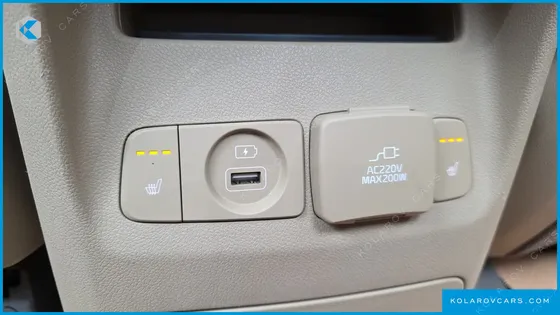 KIA CARNIVAL GASOLINE 9-SEATER NOBLESSE