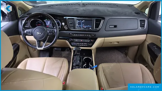 KIA CARNIVAL GASOLINE 9-SEATER NOBLESSE SPECIAL