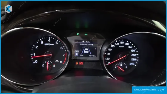 KIA CARNIVAL GASOLINE 9-SEATER NOBLESSE SPECIAL