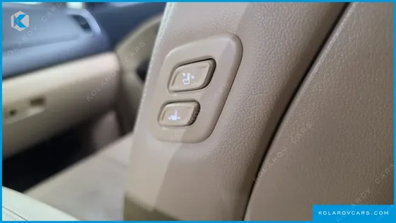KIA CARNIVAL GASOLINE 9-SEATER NOBLESSE SPECIAL