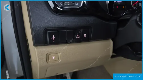 KIA CARNIVAL 9-SEATER HI-LIMOUSINE