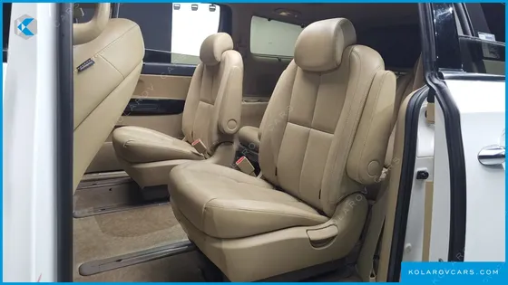 KIA CARNIVAL 9-SEATER NOBLESSE SPECIAL