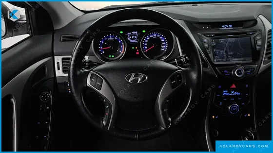 HYUNDAI ELANTRA (AVANTE) 1.6 GDI SMART