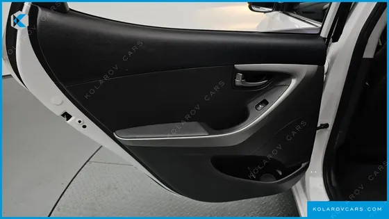 HYUNDAI ELANTRA (AVANTE) 1.6 GDI SMART