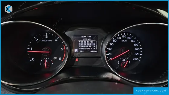 KIA CARNIVAL 9-SEATER PRSTIGE
