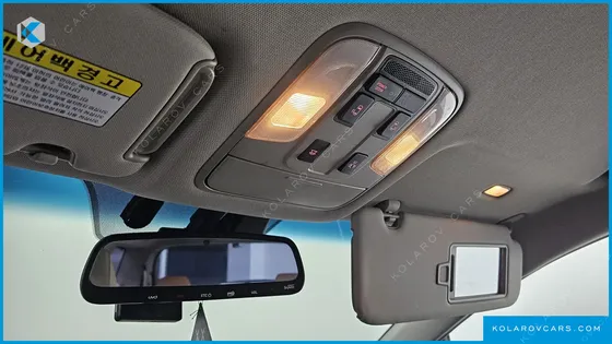 KIA CARNIVAL 9-SEATER PRSTIGE