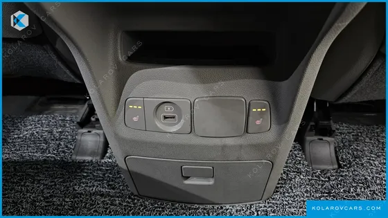 KIA CARNIVAL 9-SEATER PRSTIGE