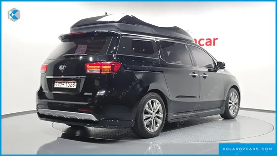 KIA CARNIVAL 9-SEATER HI-LIMOUSINE