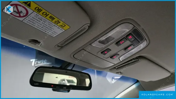 KIA CARNIVAL 11-SEATER PRESTIGE