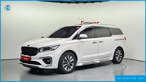 KIA CARNIVAL 9-SEATER LUXURY