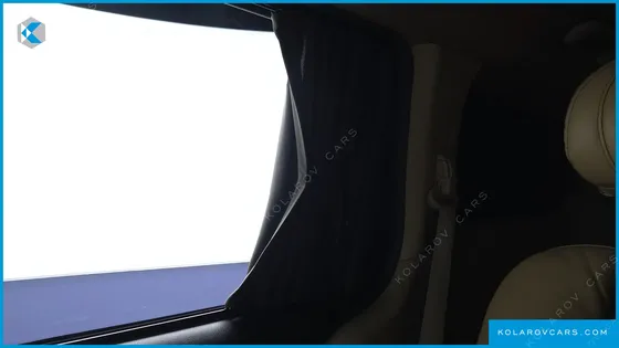 KIA CARNIVAL 9-SEATER HI-LIMOUSINE