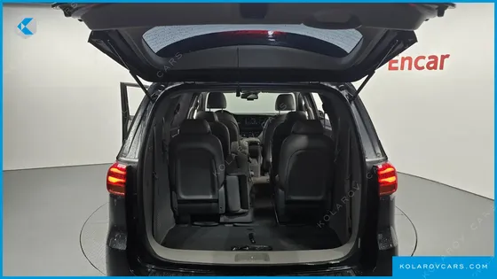 KIA CARNIVAL 11-SEATER PRESTIGE