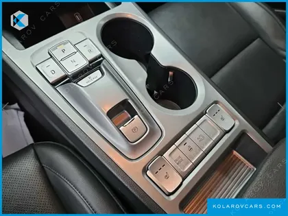 HYUNDAI KONA MODREN