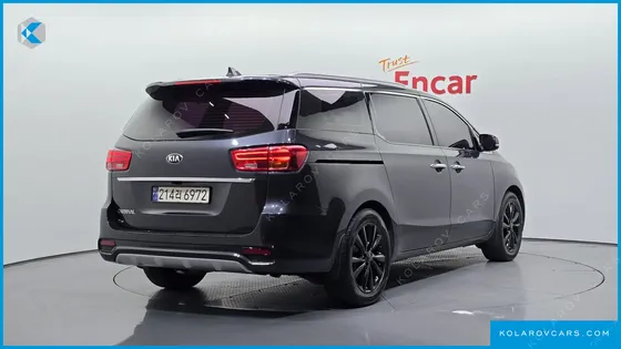 KIA CARNIVAL GASOLINE 9-SEATER NOBLESSE SPECIAL