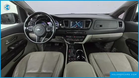 KIA CARNIVAL GASOLINE 9-SEATER NOBLESSE SPECIAL