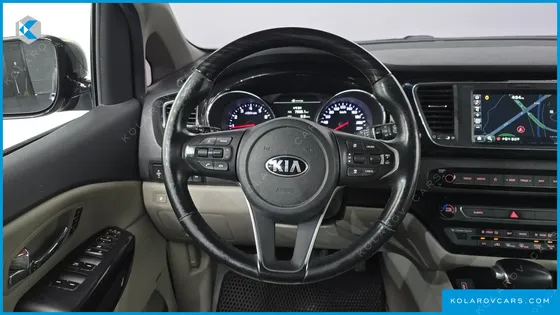 KIA CARNIVAL GASOLINE 9-SEATER NOBLESSE SPECIAL