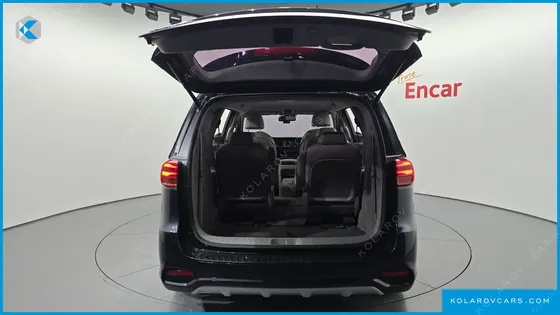 KIA CARNIVAL GASOLINE 9-SEATER NOBLESSE SPECIAL