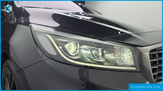 KIA CARNIVAL GASOLINE 9-SEATER NOBLESSE SPECIAL