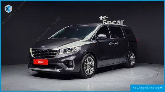 KIA CARNIVAL 9-SEATER NOBLESSE