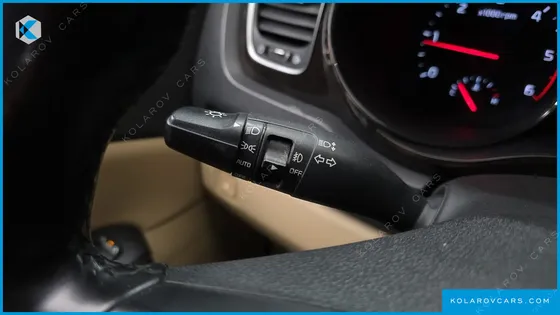 KIA CARNIVAL 9-SEATER NOBLESSE SPECIAL