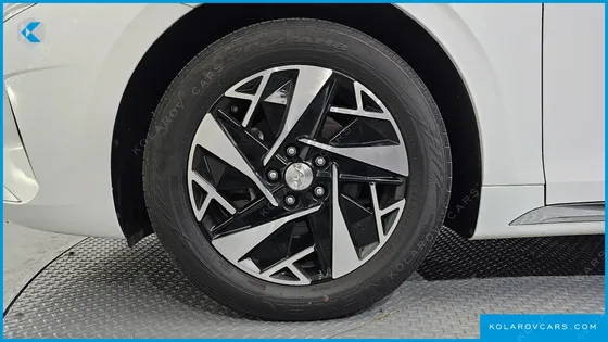 HYUNDAI GRANDEUR PREMIUM CHOICE