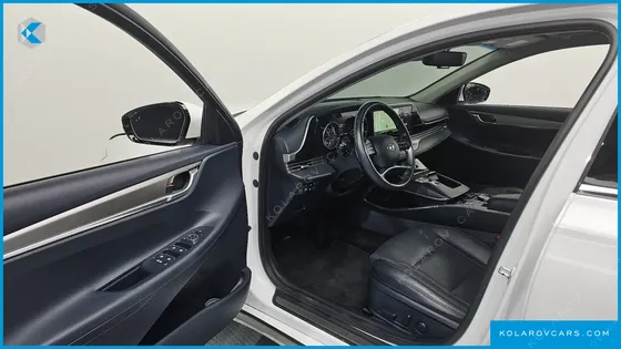 HYUNDAI GRANDEUR PREMIUM CHOICE