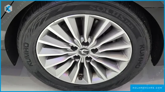 HYUNDAI EQUUS VS380