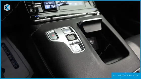 HYUNDAI GRANDEUR LE BLANC