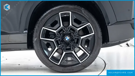 BMW XM 4.4 LABLE
