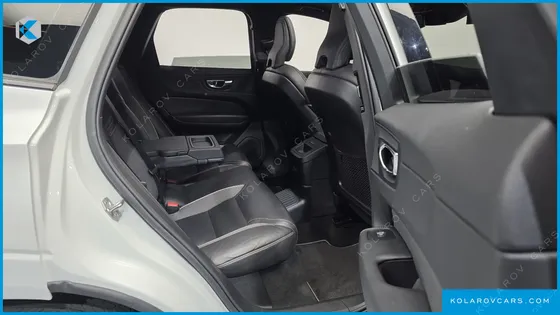 VOLVO XC60 T8 R-DESIGN