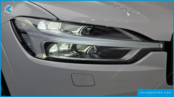 VOLVO XC60 T8 R-DESIGN