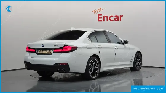 BMW 5 SERIES 530E M SPORT