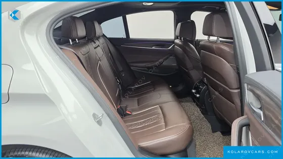 BMW 5 SERIES 530E M SPORT