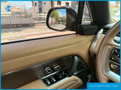 LAND ROVER RANGE ROVER P550E AB