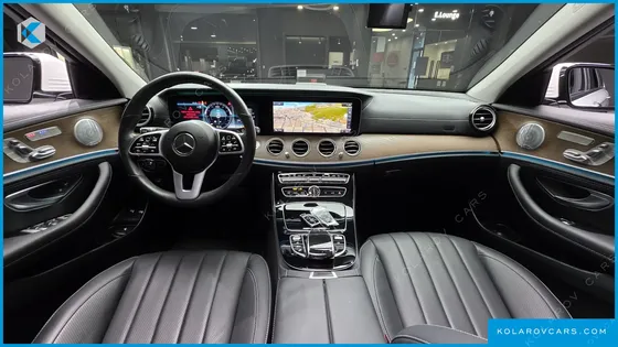 MERCEDES E-CLASS E300E 4MATIC EXCLUSIVE