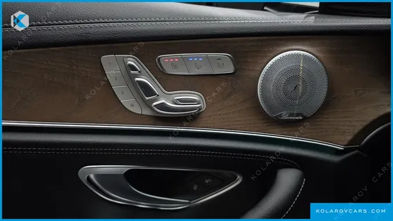 MERCEDES E-CLASS E300E 4MATIC EXCLUSIVE