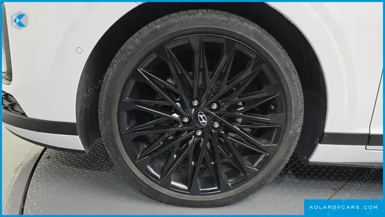 HYUNDAI GRANDEUR CALLIGRAPHY